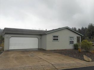 170 SE Fair Wind Ct, Depoe Bay, OR 97341
