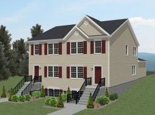 204 N Fairfax Blvd, Ranson, WV 25438