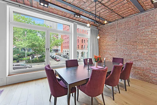 Rented by Tabak Real Estate | media 49