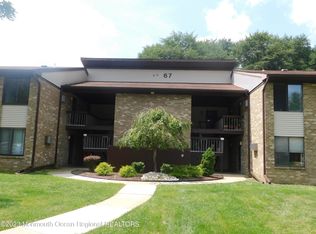 67 Overlook Way UNIT B, Manalapan, NJ 07726