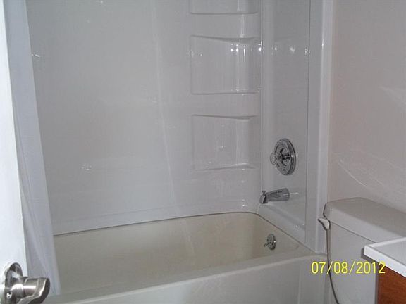 5th image of 2444 Mississippi Dr