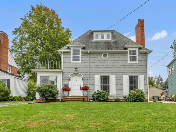 21295 Stratford Ave, Rocky River, OH 44116