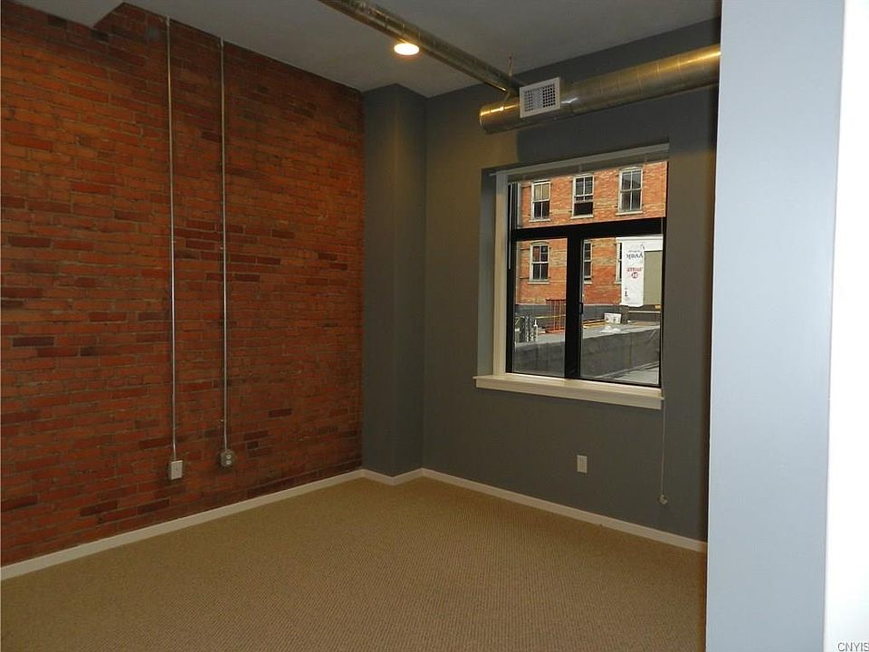 2nd image of 315 S Clinton St #3B