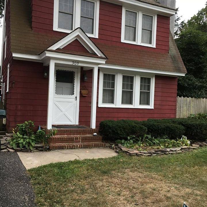 1st image of 303 3rd Ave