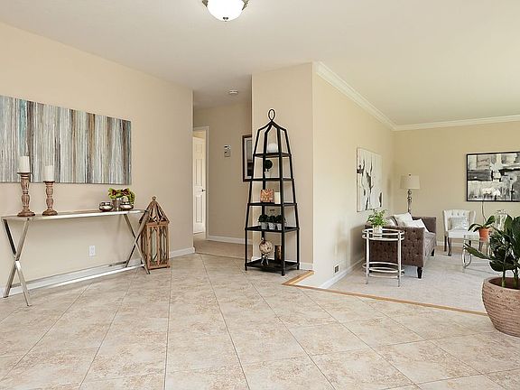 5th image of 539 Torland Ct