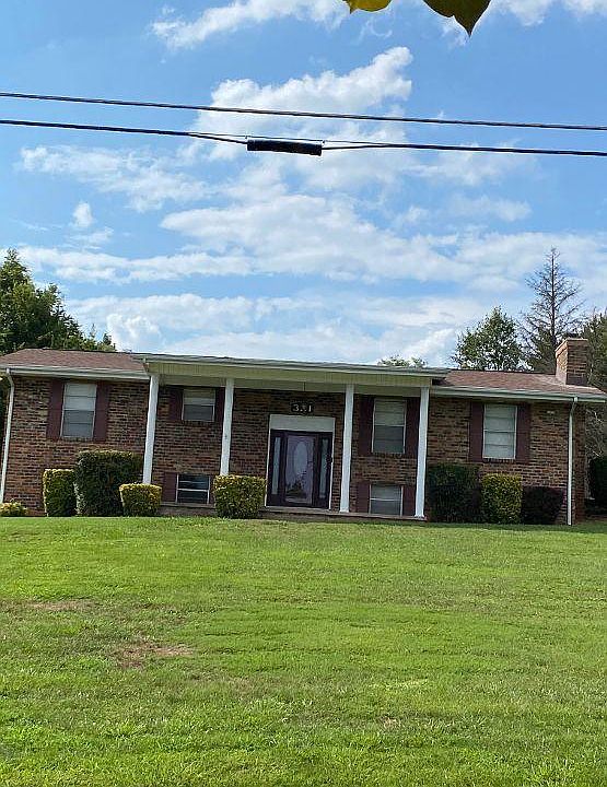 1st image of 321 Barberry Dr
