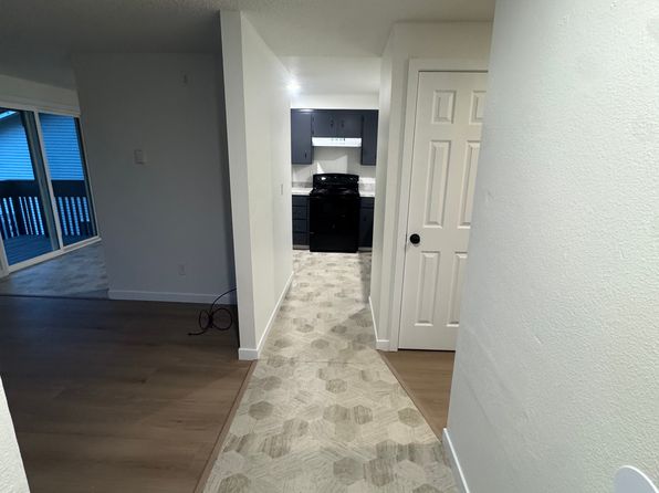 15715 63rd Street Ct E APT 2