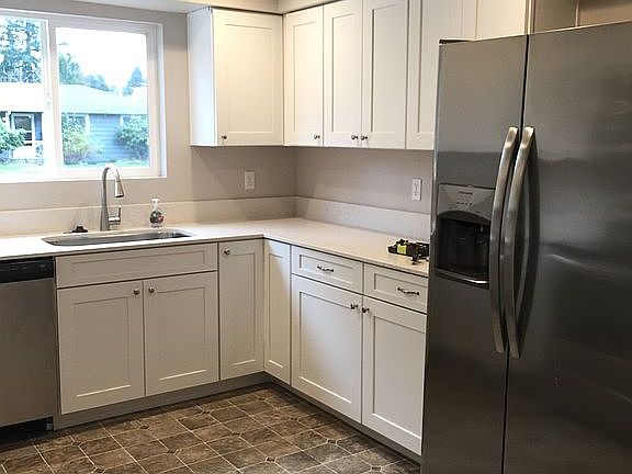 4th image of 5008 19th Ave SE