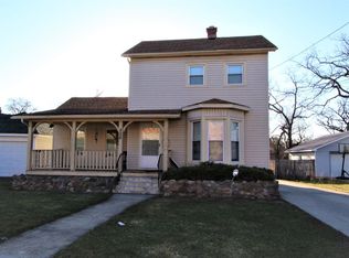 326 S Liberty St, Elgin, IL 60120