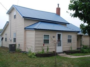 10 Washington St, Fayette, IA 52142