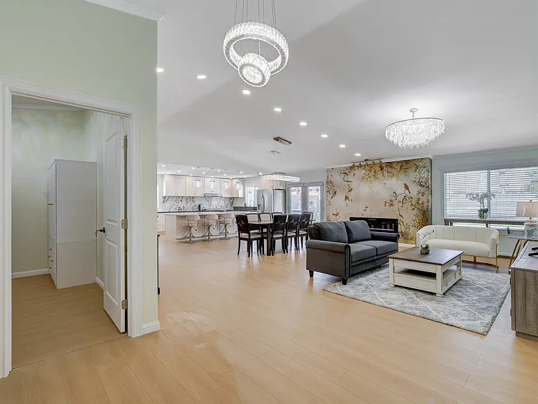 6862 Baile Rd — Photo 3