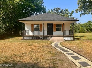 812 Seneca Ave, Joplin, MO 64801