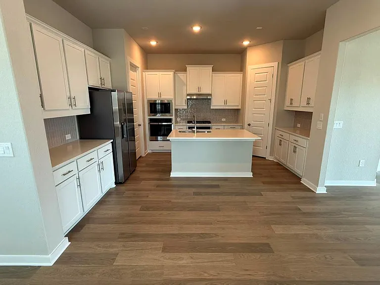 745 Beaverton Dr — Photo 9