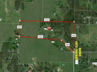 431 Spring Cliff Dr, Little Flock, AR 72756