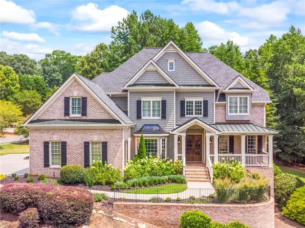 200 Highlake Ct, Roswell, GA 30075