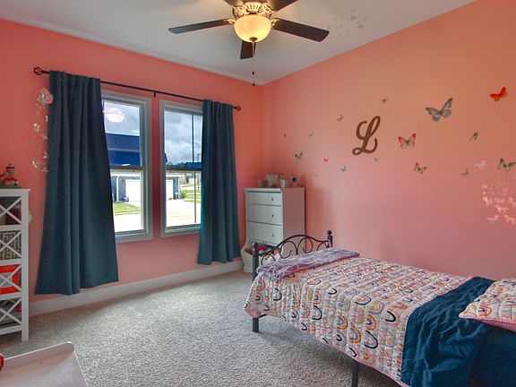 4th image of 105 Eagles Perch Ln
