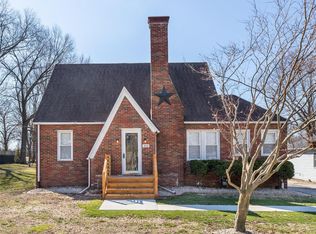 309 Pearl St, Godfrey, IL 62035