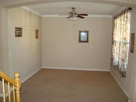 3rd image of 9700 Lippizan Ct