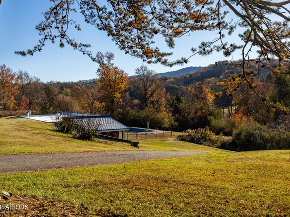 1224 Friendship Way, Maryville, TN 37803