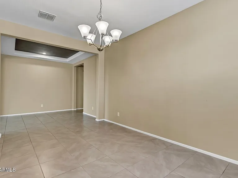 5429 W Lydia Ln — Photo 22