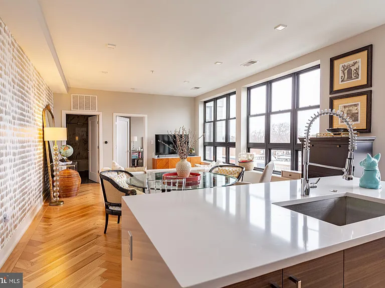 1345 K St SE #407 — Photo 6