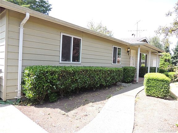 2nd image of 1510 32nd St SE