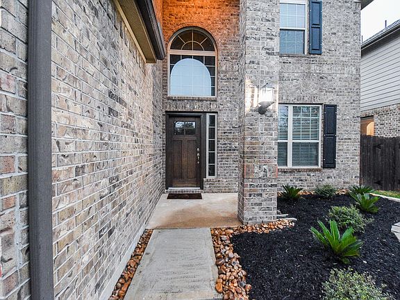 4th image of 18618 Weeping Spring Dr