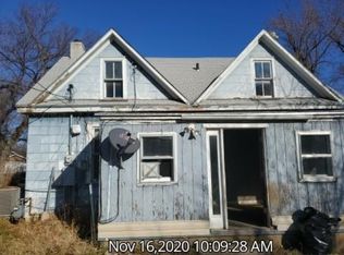 515 W 8th St, Junction City, KS 66441