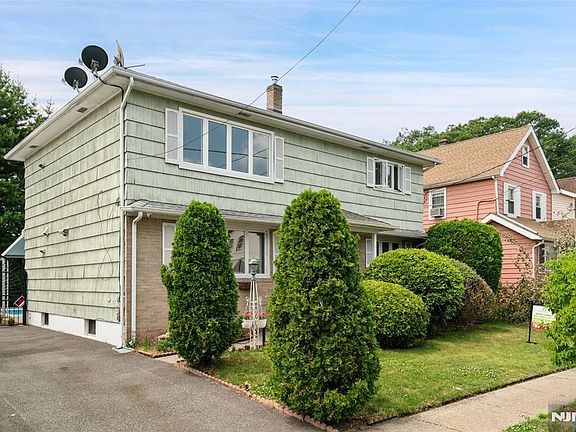 2nd image of 78 E Almira St