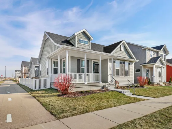 1203 Twisted Br, Sun Prairie, WI 53590