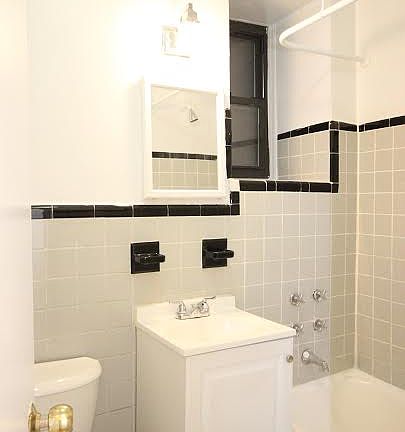 5th image of 353 W 44th St #3
