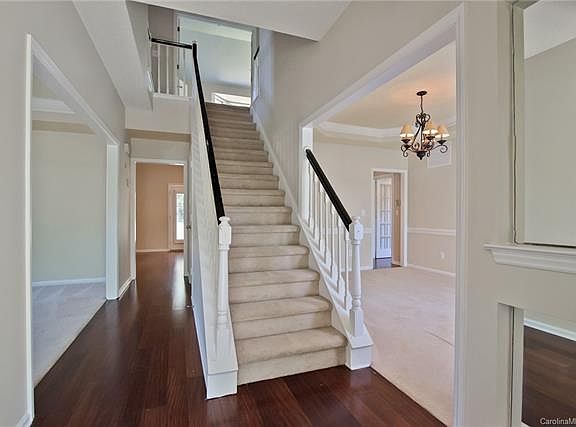 4th image of 6809 Oldecastle Ct