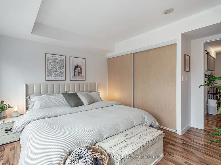 1005 King St W #207 — Photo 24