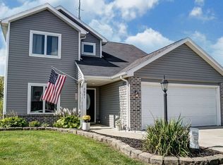 2621 Stonecrop Rd, Huntertown, IN 46748