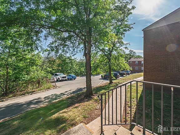 4th image of 93 Fox Rd APT 2A