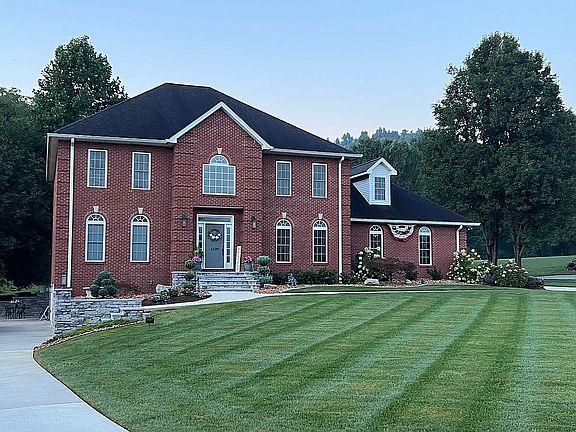 2nd image of 4239 Plantation Dr