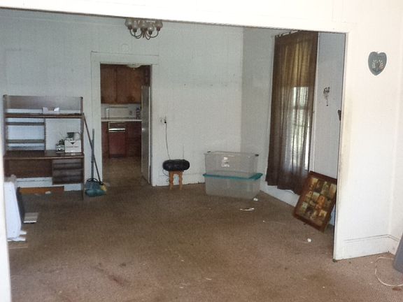 3rd image of 200 E Center St