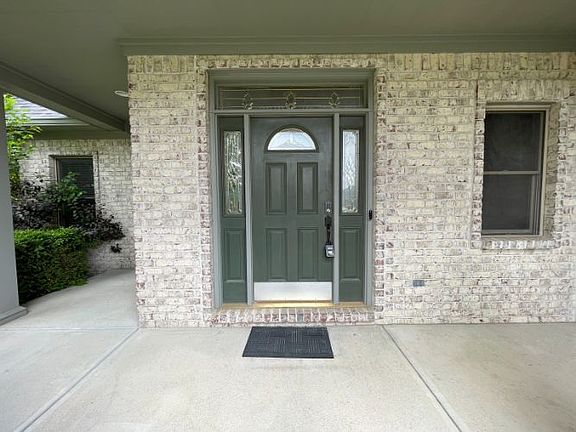 5th image of 22 Johnston Ct