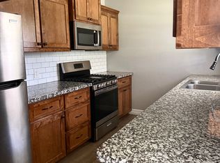 1390 Elsie Ln, Bridge City, TX 77611