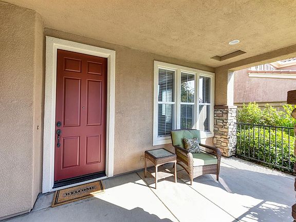 3rd image of 5043 Courtney Way