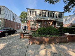 2230 81st St, Flushing, NY 11370