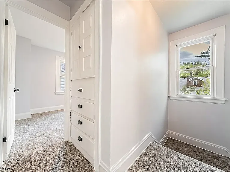 20180 Hillcrest Dr — Photo 9