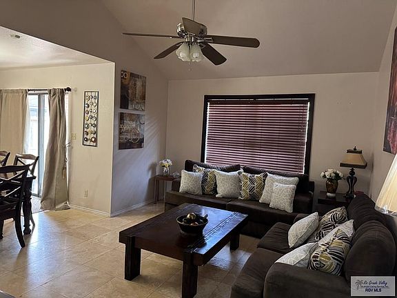 2nd image of 1150 Quail Hollow Dr