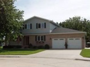 1715 Rio Grande Cir, Grand Island, NE 68801