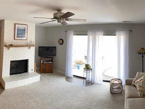 5th image of 3586 Neerpark Dr