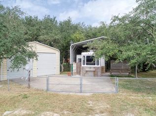 1103 N Racine St, Rockport, TX 78382