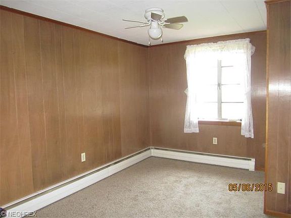 3rd image of 606 9th Ave