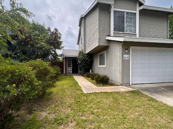 2nd image of 4304 Calcutta Way #2