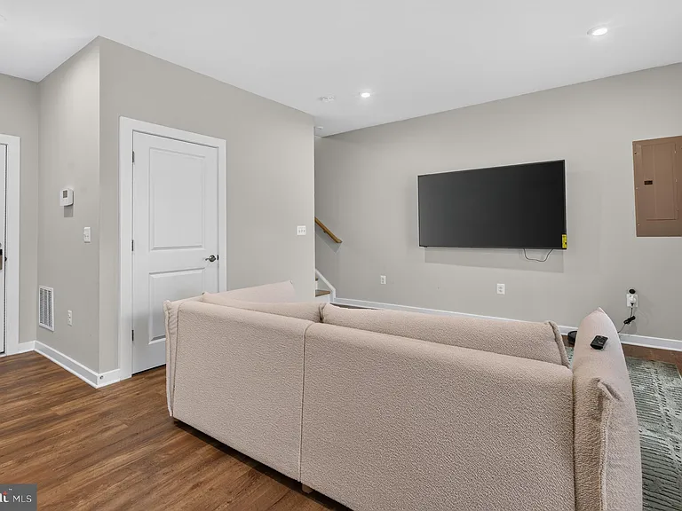 17926 Woods Overlook Dr — Photo 4