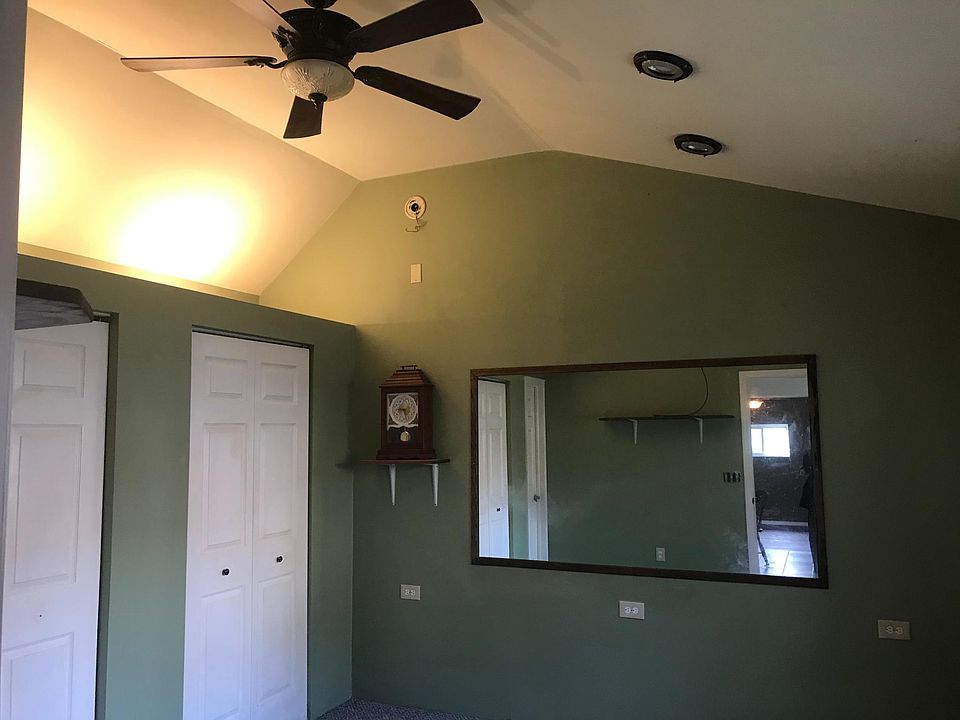 2nd image of 230 Mohawk Ave Floor 1